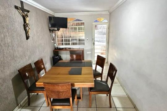 Casa à venda com 4 quartos, 396m² em Novo das Indústrias, Belo Horizonte
