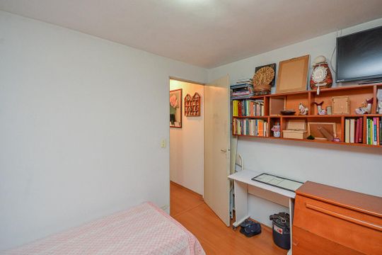 Quarto 2 de casa para alugar com 2 quartos, 90m² em Jardim São Bernardo, São Paulo
