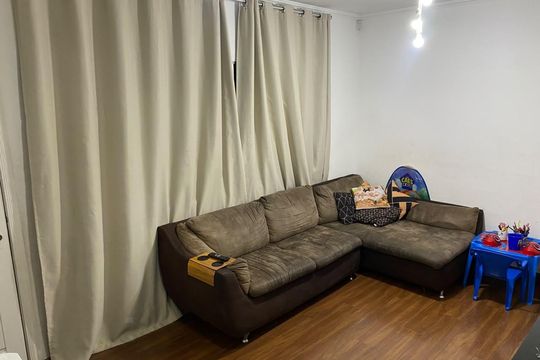 Sala de casa de condomínio à venda com 2 quartos, 65m² em Vila Zat, São Paulo