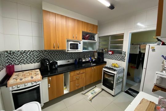 Cozinha de casa de condomínio à venda com 2 quartos, 65m² em Vila Zat, São Paulo