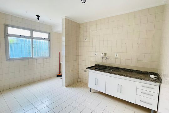 Cozinha de apartamento para alugar com 2 quartos, 50m² em Rio das Pedras, Cotia