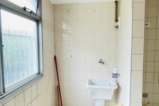 Área de Serviço de apartamento para alugar com 2 quartos, 50m² em Rio das Pedras, Cotia