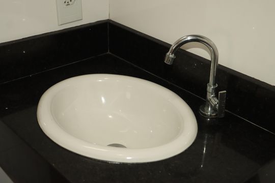 Apartamento para alugar com 2 quartos, 56m² em Jardim Santa Teresinha, São Paulo