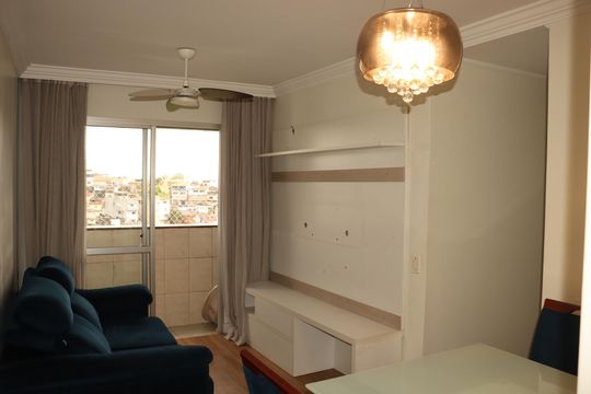 Apartamento para alugar com 2 quartos, 56m² em Jardim Santa Teresinha, São Paulo