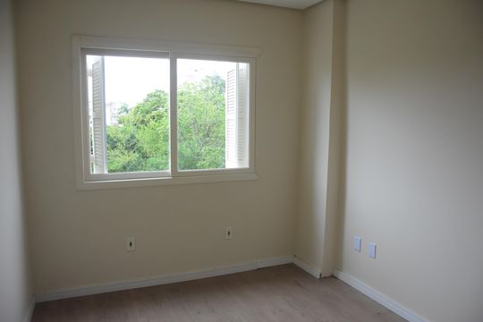 Quarto 1 de apartamento para alugar com 2 quartos, 78m² em Vila Cachoeirinha, Cachoeirinha