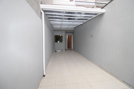 Garagem de casa para alugar com 2 quartos, 120m² em Cidade Líder, São Paulo
