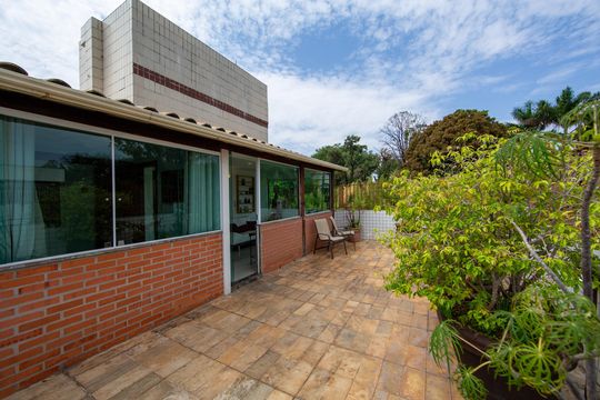 COBERTURA de apartamento à venda com 3 quartos, 135m² em Barroca, Belo Horizonte