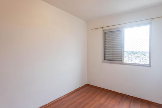 Quarto 1 de apartamento para alugar com 3 quartos, 62m² em Canhema, Diadema