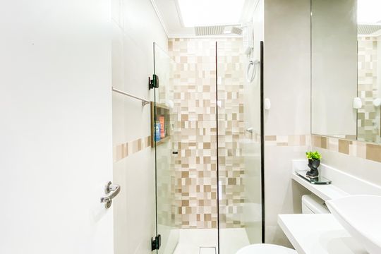 Banheiro Social de apartamento à venda com 2 quartos, 37m² em Vila Pierina, São Paulo