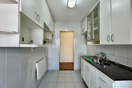 Cozinha de apartamento para alugar com 2 quartos, 55m² em Brás, São Paulo