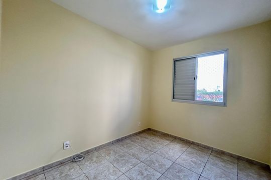 Quarto 1 de apartamento para alugar com 2 quartos, 55m² em Brás, São Paulo