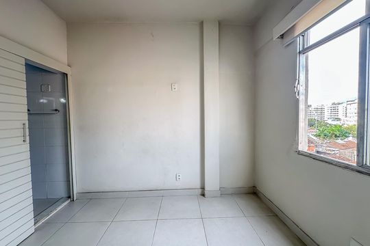 Suíte de apartamento para alugar com 1 quarto, 45m² em Centro, Rio de Janeiro