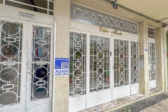 Placa de apartamento para alugar com 1 quarto, 45m² em Centro, Rio de Janeiro