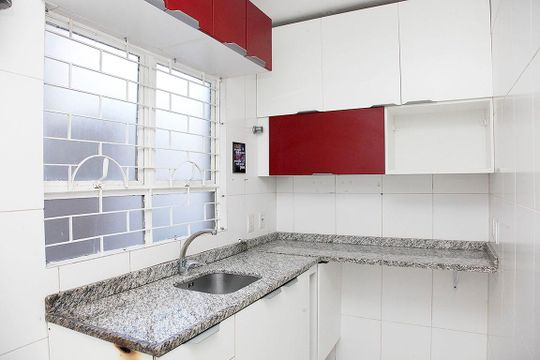 Cozinha de apartamento à venda com 3 quartos, 121m² em Bela Vista, Porto Alegre