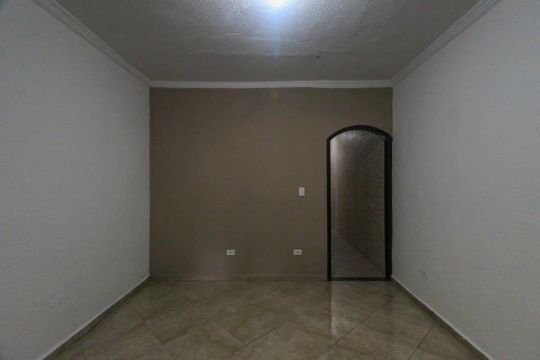 Sala de casa para alugar com 2 quartos, 110m² em Cidade Satelite Santa Barbara, São Paulo