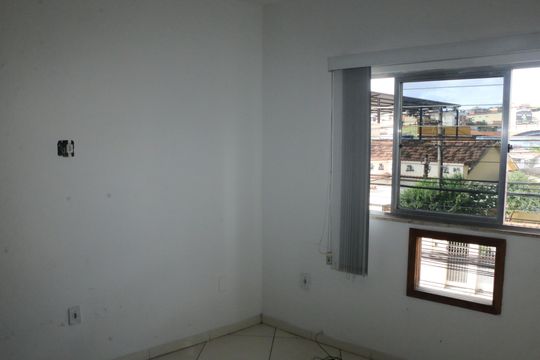 Casa para alugar com 1 quarto, 70m² em Califórnia, Nova Iguaçu