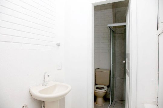 Banheiro Quarto Suíte de apartamento para alugar com 1 quarto, 33m² em Cidade Baixa, Porto Alegre