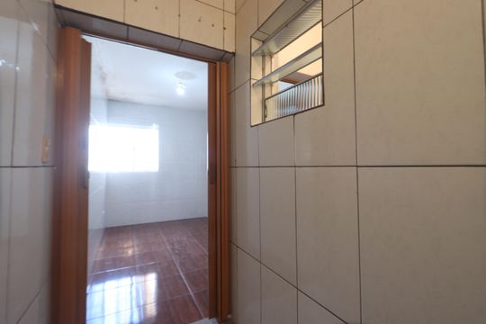Lavanderia de casa para alugar com 1 quarto, 38m² em Parque Colonial, São Paulo
