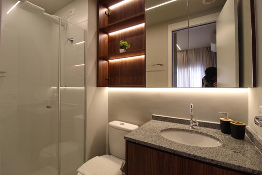 Banheiro da Suíte de apartamento para alugar com 1 quarto, 25m² em Vila Nova Conceição, São Paulo