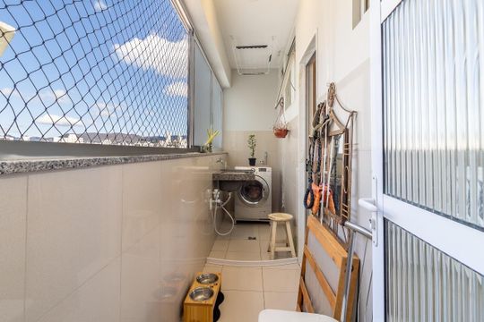 Apartamento à venda com 2 quartos, 80m² em Calafate, Belo Horizonte