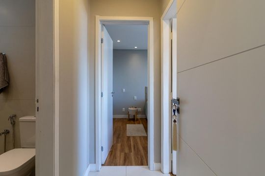 Corredor de apartamento à venda com 2 quartos, 80m² em Calafate, Belo Horizonte