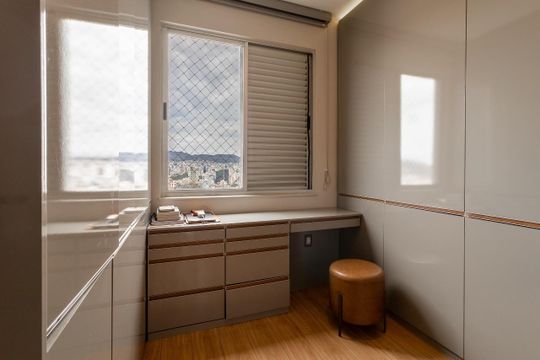 Apartamento à venda com 2 quartos, 80m² em Calafate, Belo Horizonte