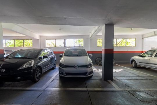 Garagem de apartamento à venda com 2 quartos, 80m² em Calafate, Belo Horizonte