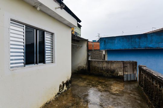 Área de Serviço de casa para alugar com 2 quartos, 80m² em Jardim Santa Maria, Guarulhos