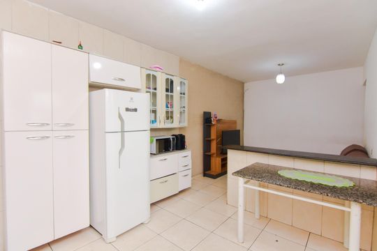 Cozinha de casa para alugar com 2 quartos, 80m² em Jardim Santa Maria, Guarulhos