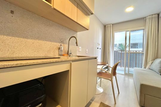 Cozinha de apartamento para alugar com 1 quarto, 27m² em Vila da Saúde, São Paulo