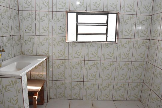 Cozinha de casa para alugar com 1 quarto, 40m² em Jundiaí Mirim, Jundiaí