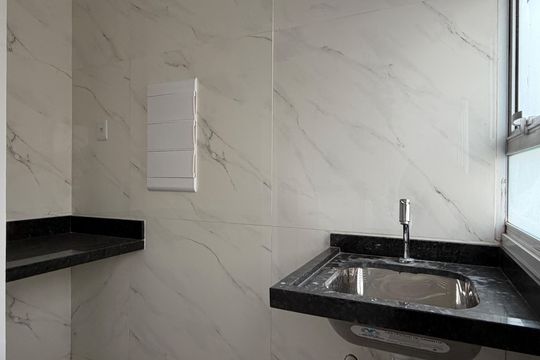 Cozinha e Área de Serviço de apartamento para alugar com 2 quartos, 122m² em Gonzaga, Santos