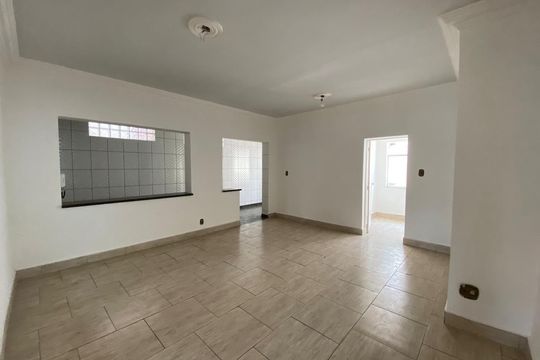 Casa para alugar com 1 quarto, 55m² em Dom Bosco, Betim