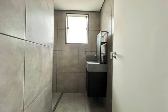 Banheiro de apartamento para alugar com 1 quarto, 32m² em Mirandópolis, São Paulo