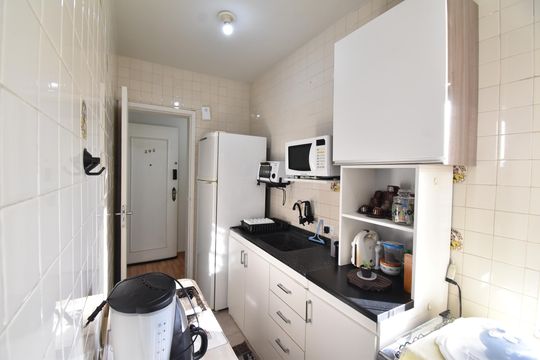 Cozinha do Studio de apartamento à venda com 1 quarto, 50m² em Batel, Curitiba