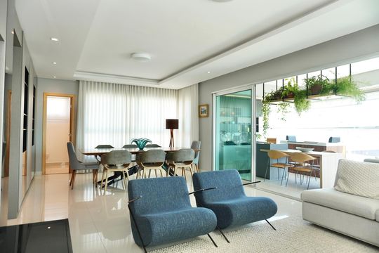 Apartamento à venda com 4 quartos, 220m² em Santa Lúcia, Belo Horizonte
