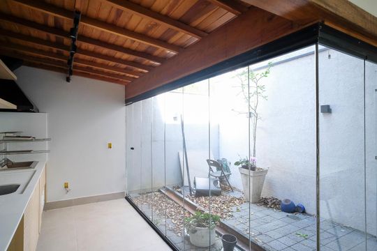 Área comum de casa à venda com 3 quartos, 180m² em Mauá, São Caetano do Sul