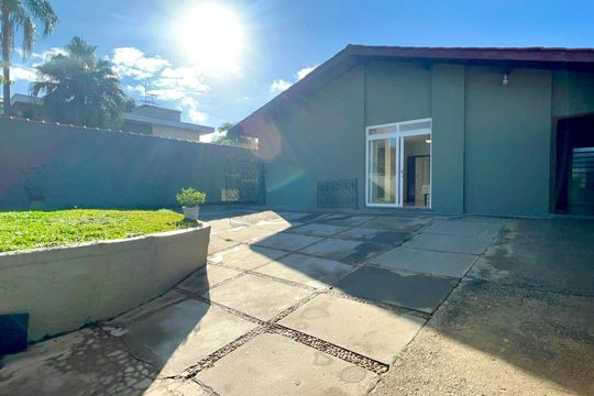 Casa para alugar com 3 quartos, 170m² em Vila Madalena, São Paulo