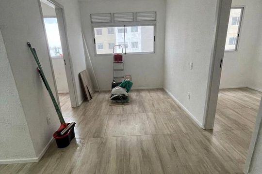 Sala de apartamento à venda com 2 quartos, 36m² em Fazenda da Juta, São Paulo