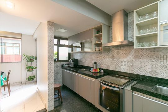 Apartamento para alugar com 3 quartos, 100m² em Liberdade, Belo Horizonte