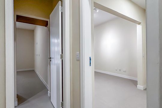 Corredor de apartamento à venda com 3 quartos, 107m² em Flamengo, Rio de Janeiro