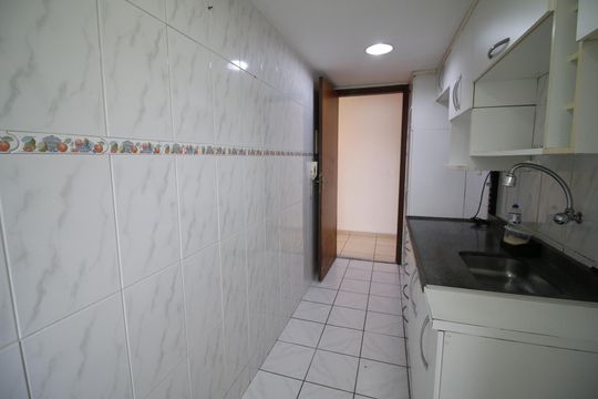 Cozinha de apartamento para alugar com 3 quartos, 67m² em Pechincha, Rio de Janeiro