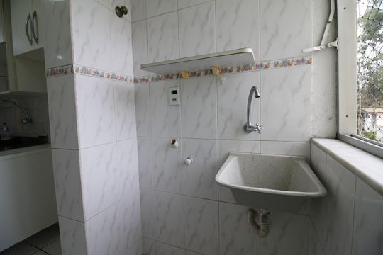 Área de Serviço de apartamento para alugar com 3 quartos, 67m² em Pechincha, Rio de Janeiro