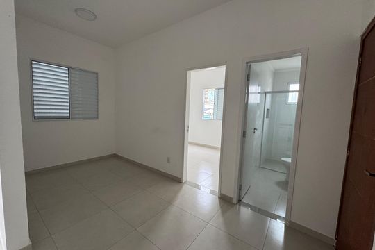 Sala/Cozinha de kitnet/studio para alugar com 1 quarto, 30m² em São Pedro, Osasco