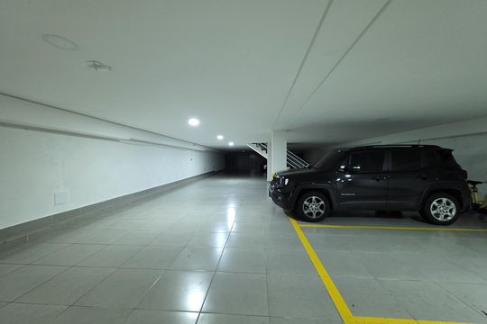 Garagem de apartamento para alugar com 2 quartos, 100m² em Vila Pires, Santo André