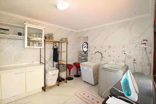 Área de Serviço de casa à venda com 3 quartos, 240m² em Cidade Líder, São Paulo