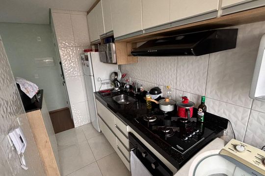 Apartamento para alugar com 1 quarto, 42m² em Roselândia, Cotia