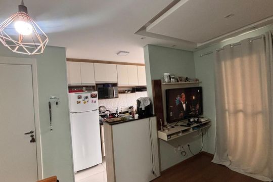 Apartamento para alugar com 1 quarto, 42m² em Roselândia, Cotia