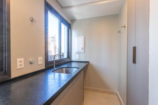 Cozinha de apartamento à venda com 2 quartos, 62m² em Barro Preto, Belo Horizonte