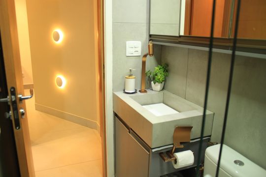 Banheiro de apartamento à venda com 2 quartos, 54m² em Betânia, Belo Horizonte